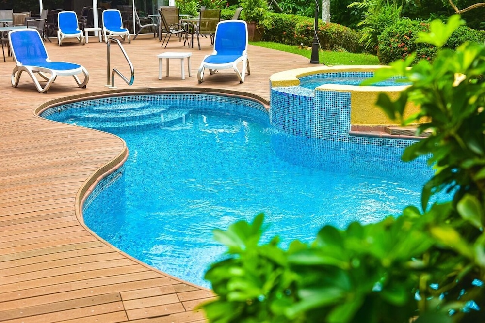 albrook inn