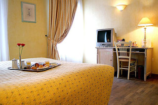 Villa Alessandra,Paris>>Arc De Triomphe,4 star