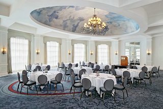 Hilton Pearl River,Montvale>>Highland Falls,4 star