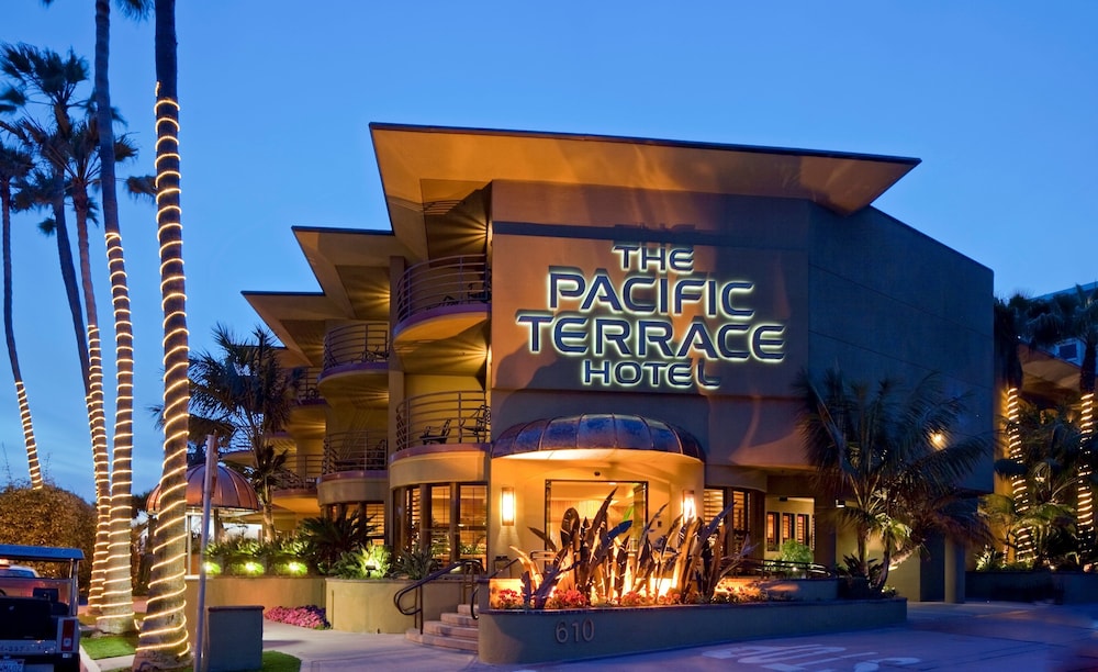 pacific terrace hotel