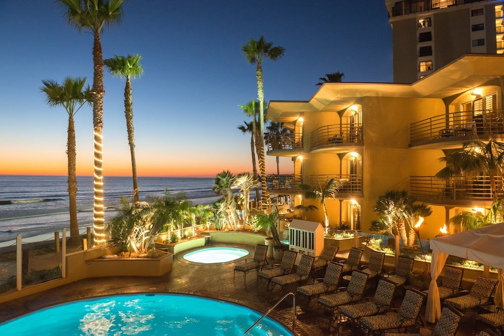 pacific terrace hotel