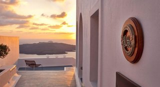 cosmopolitan suites