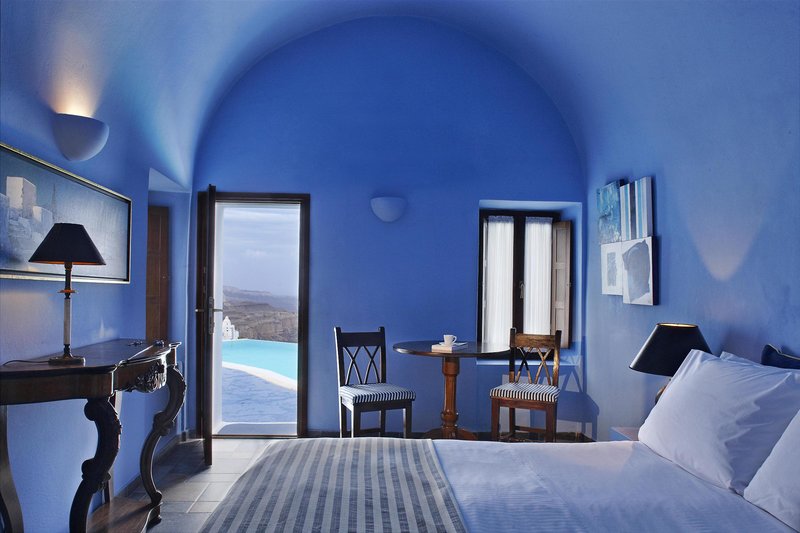 cosmopolitan suites