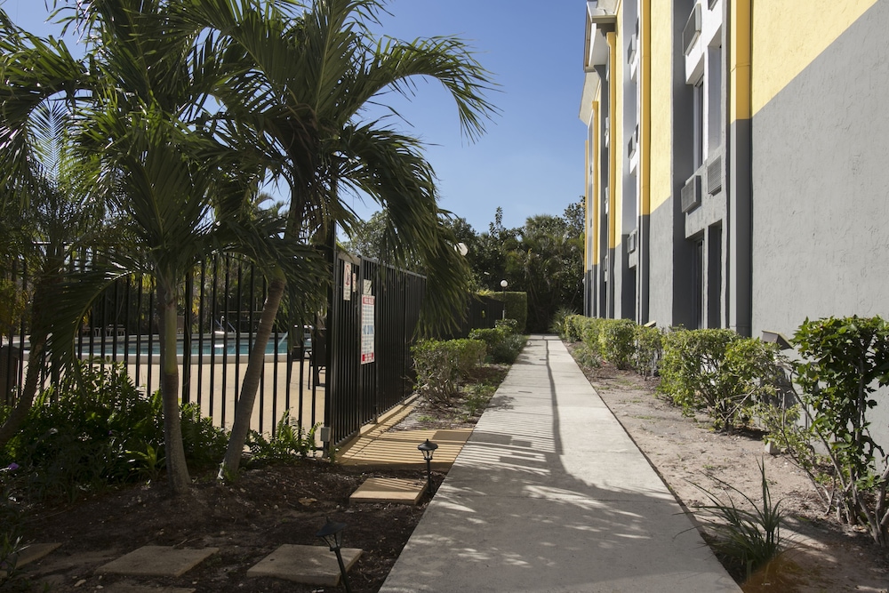 the inn at boynton beach