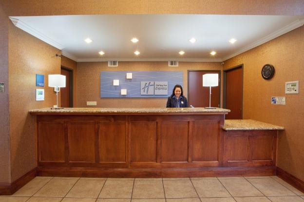 holiday inn express west sacramento by ihg