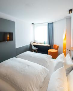 Flemings Hotel Wuppertal-Central (Former Flemings Express Wuppertal),Near Von Der Heydt-Museum,4 star