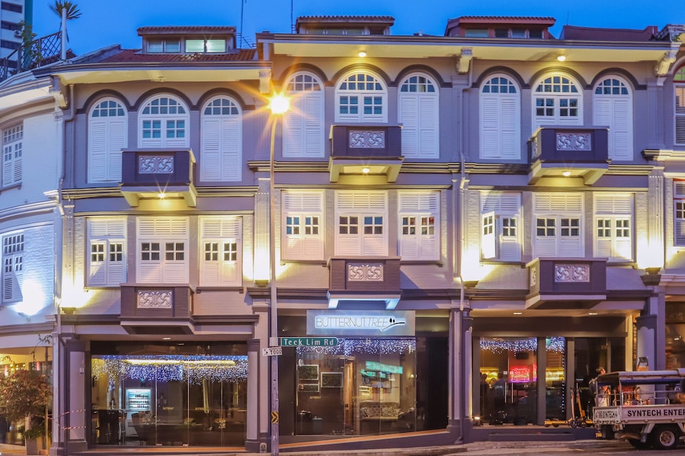 butternut tree hotel