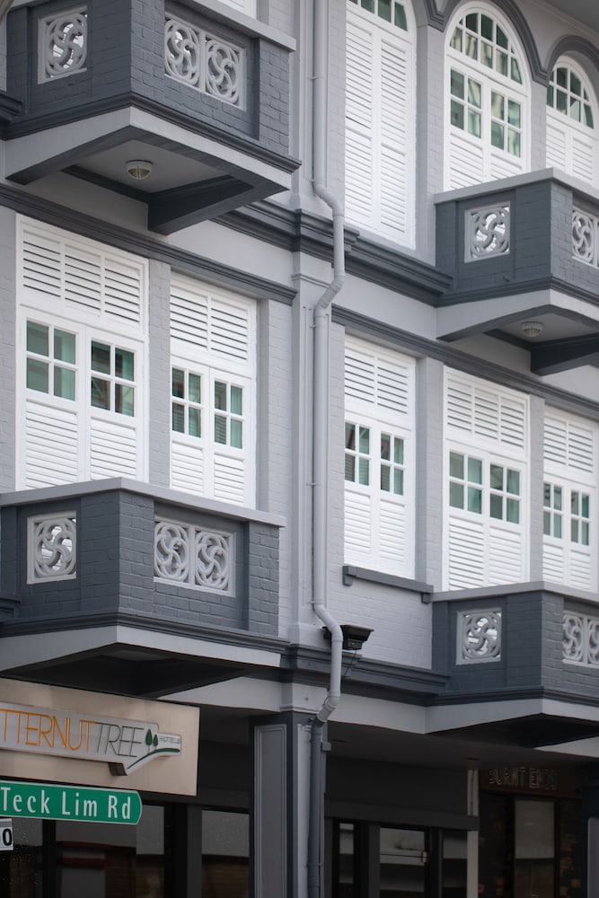 butternut tree hotel