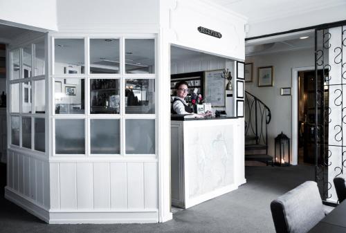 Skjalm Hvide Hotel,Frederikssund>>Copenhagen,3 star