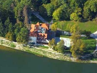 Hotel Korana Srakovcic,Zagreb>>Karlovac,4 star