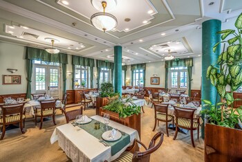 Hotel-Img
