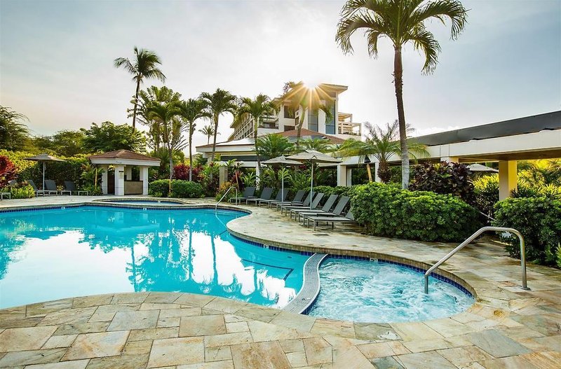 maui coast hotel