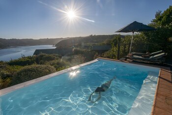 Elephant Hide Of Knysna Guest Lodge,Garden Route>>Brenton-On-Sea,4 star