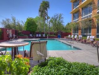 Ramada By Wyndham Phoenix Midtown,Maricopa County>>Encanto,3 star