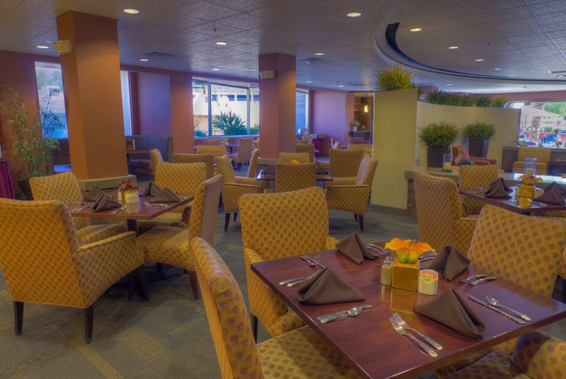 ramada by wyndham phoenix midtown