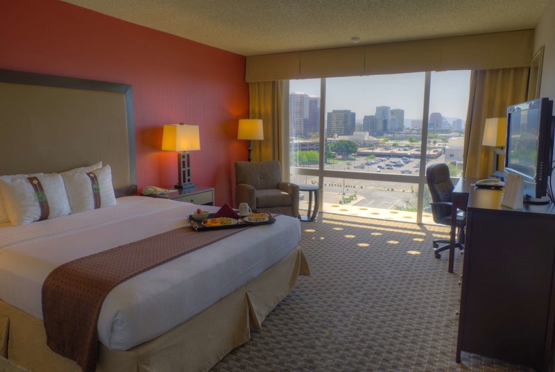 ramada by wyndham phoenix midtown