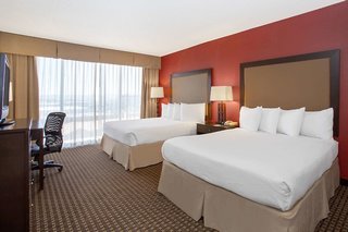 ramada by wyndham phoenix midtown