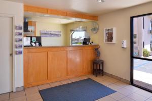 Edgewater Inn And Suites,San Luis Obispo>>Pismo Beach,2 star