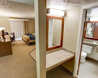 Comfort Inn Conference Center,Pennsylvania>>Penn Hills,3 star
