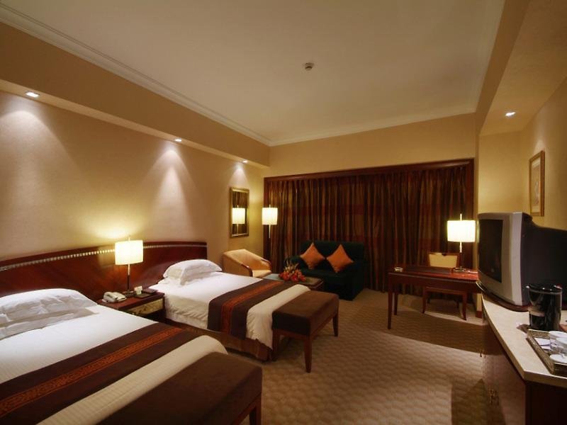 jin jiang pine city hotel