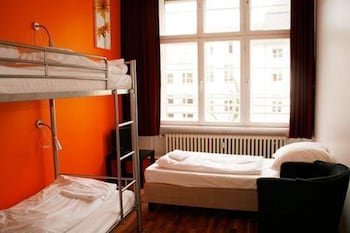 metropol hostel berlin