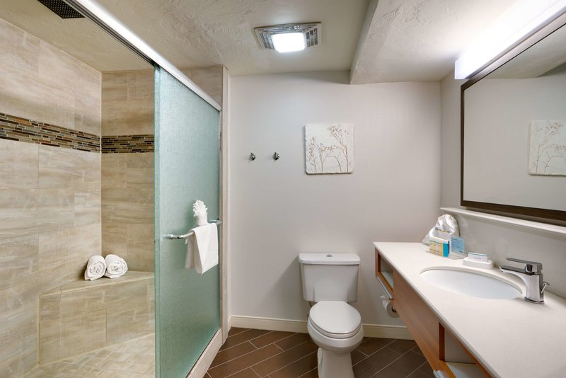 hampton inn salt lake city central