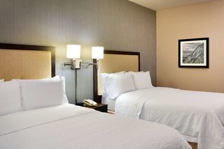 hampton inn salt lake city central