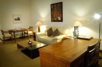 mesra business and resort hotel