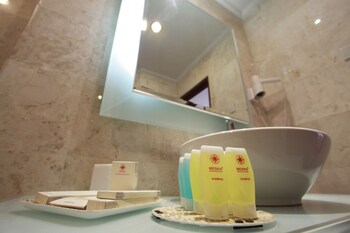 mesra business and resort hotel