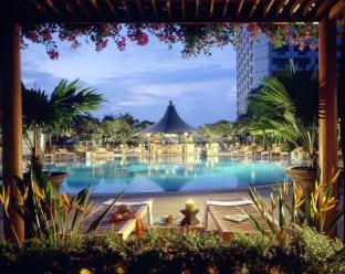 Fairmont Singapore,Near Raffles City,5 star