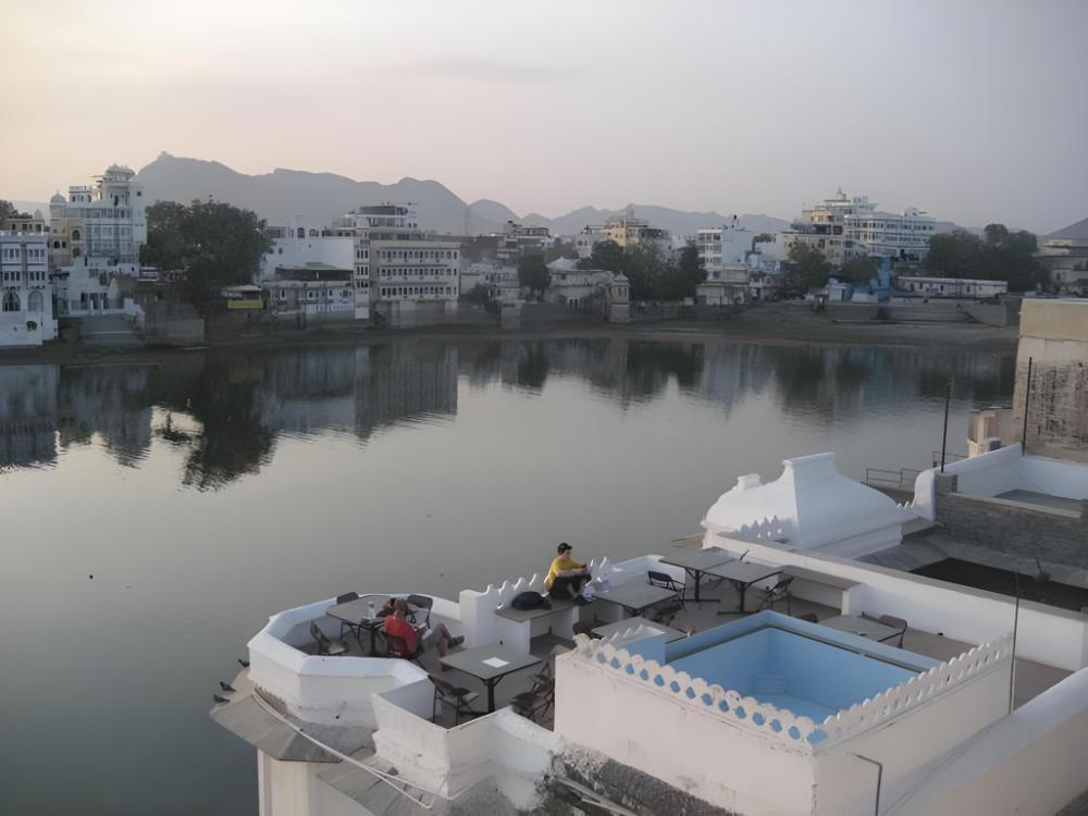 lal ghat guest house