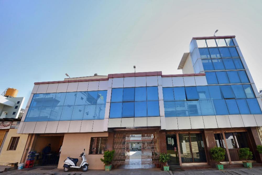 oyo 22499 vishnu residency
