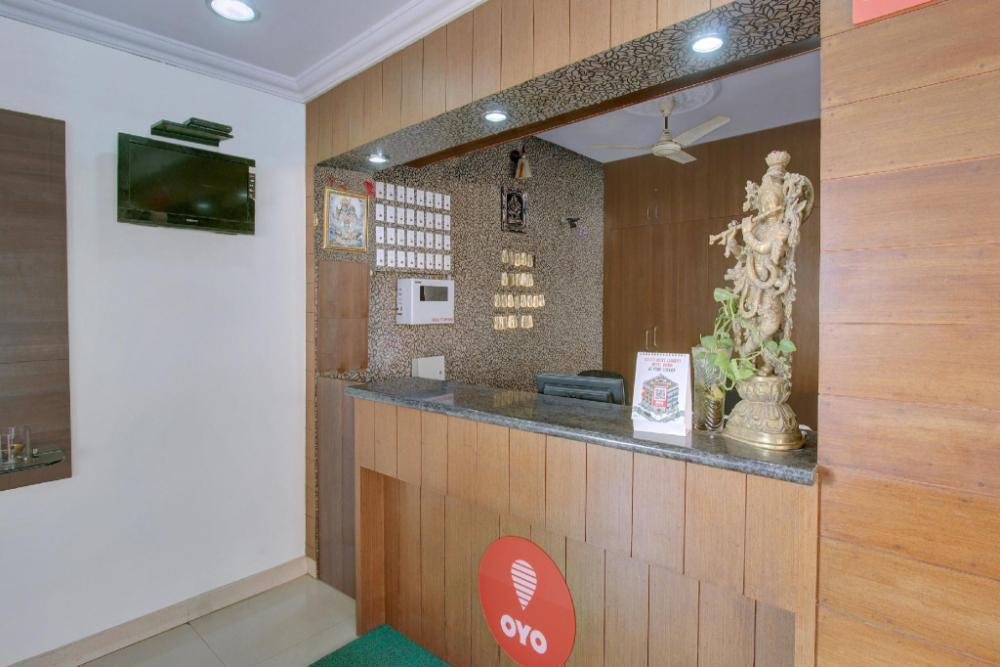 oyo 22499 vishnu residency