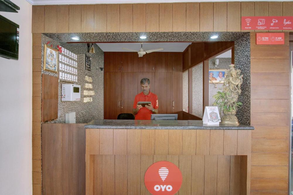 oyo 22499 vishnu residency