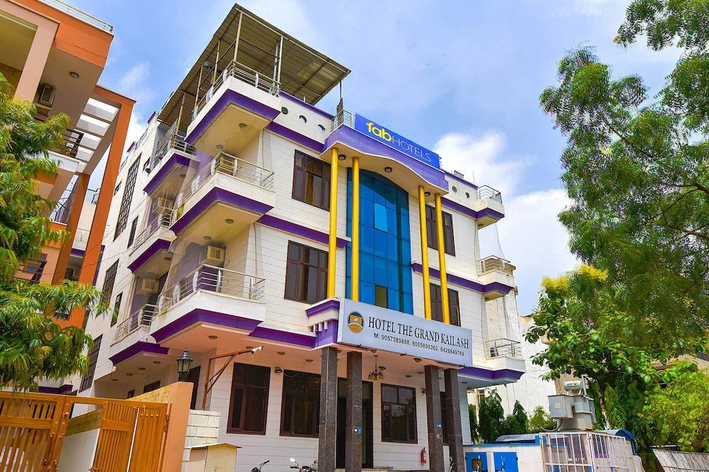 hotel the grand kailash