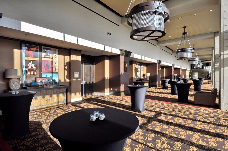 overton hotel and conference center