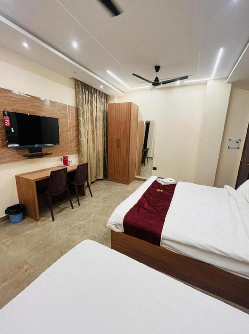 goel villa and hotel