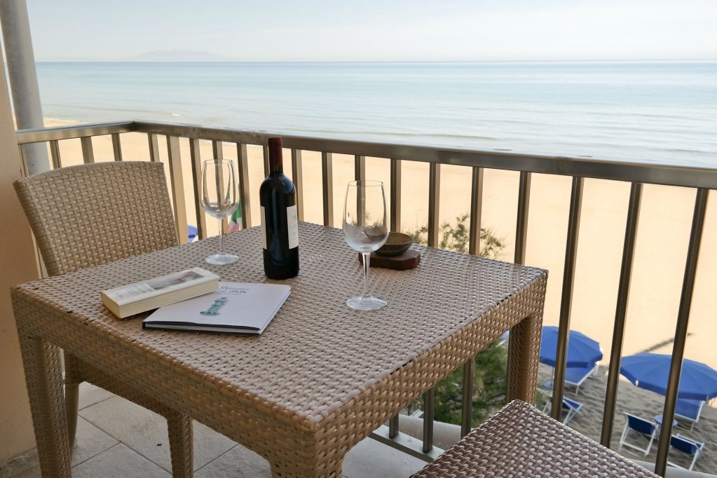 hotel villa lo scoglietto