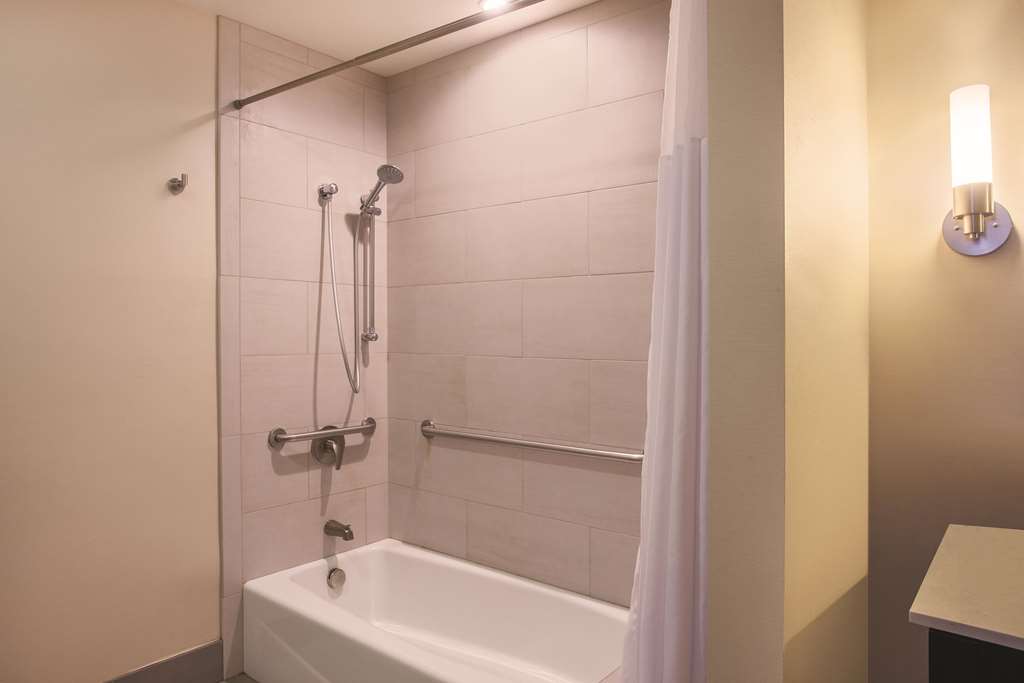 courtyard by marriott santa barbara downtown