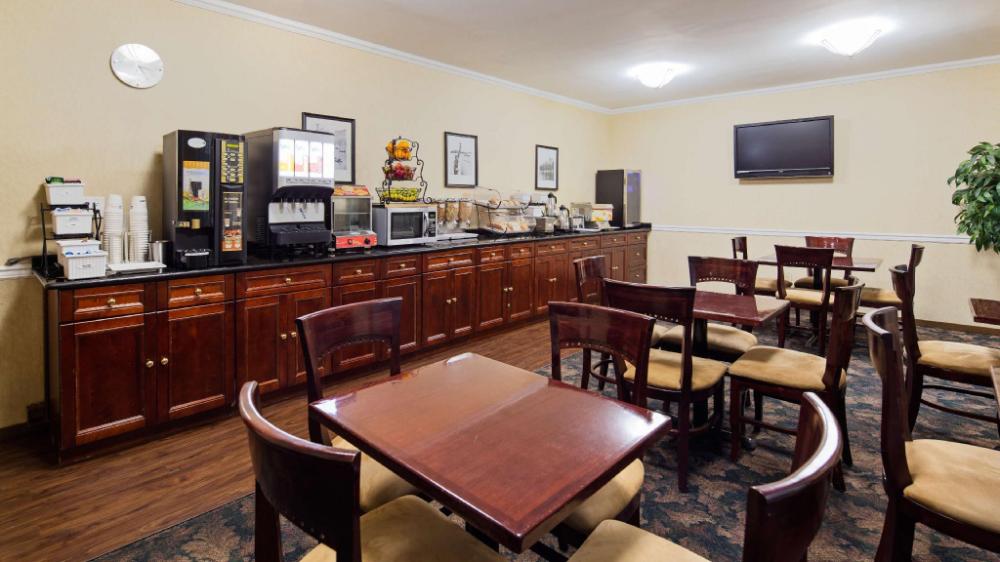 best western queens court hotel