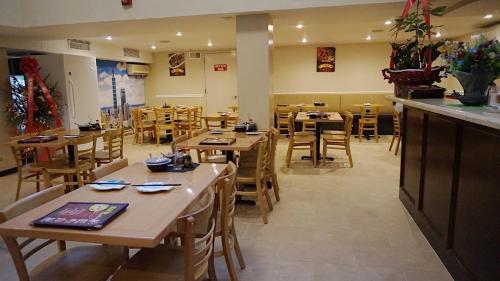 best western queens court hotel