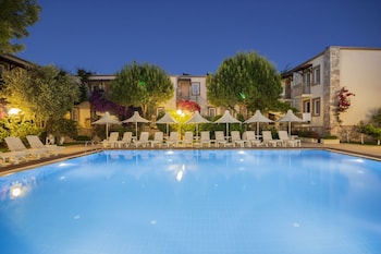 moonshine hotel and suites
