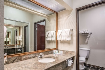 quality inn and suites seabrook nasa kemah