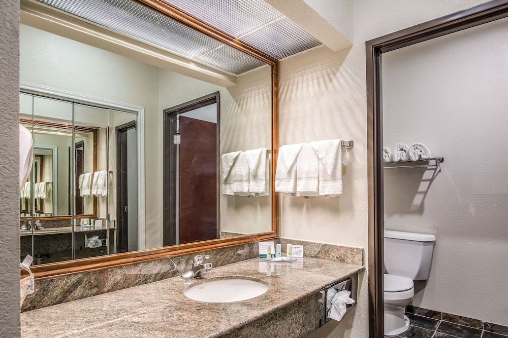 quality inn and suites seabrook nasa kemah