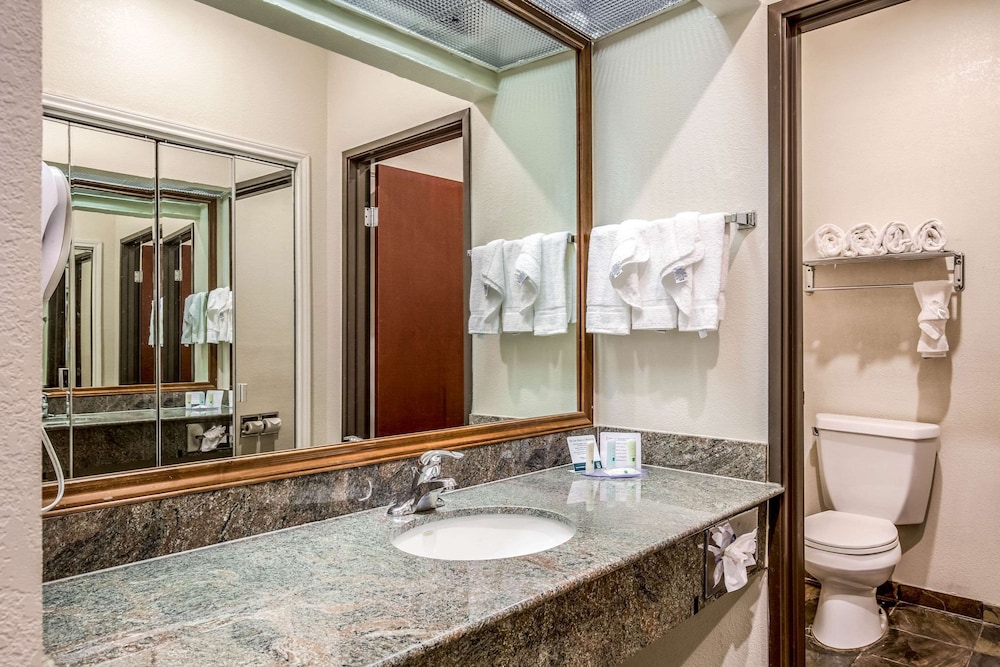 quality inn and suites seabrook nasa kemah