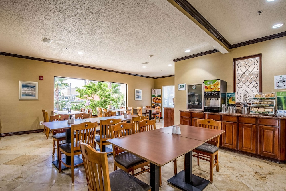 quality inn and suites seabrook nasa kemah