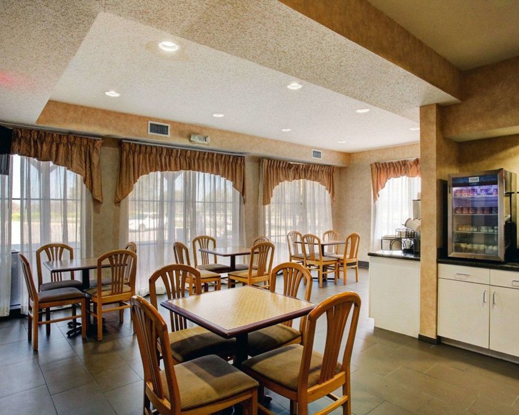 comfort inn and suites