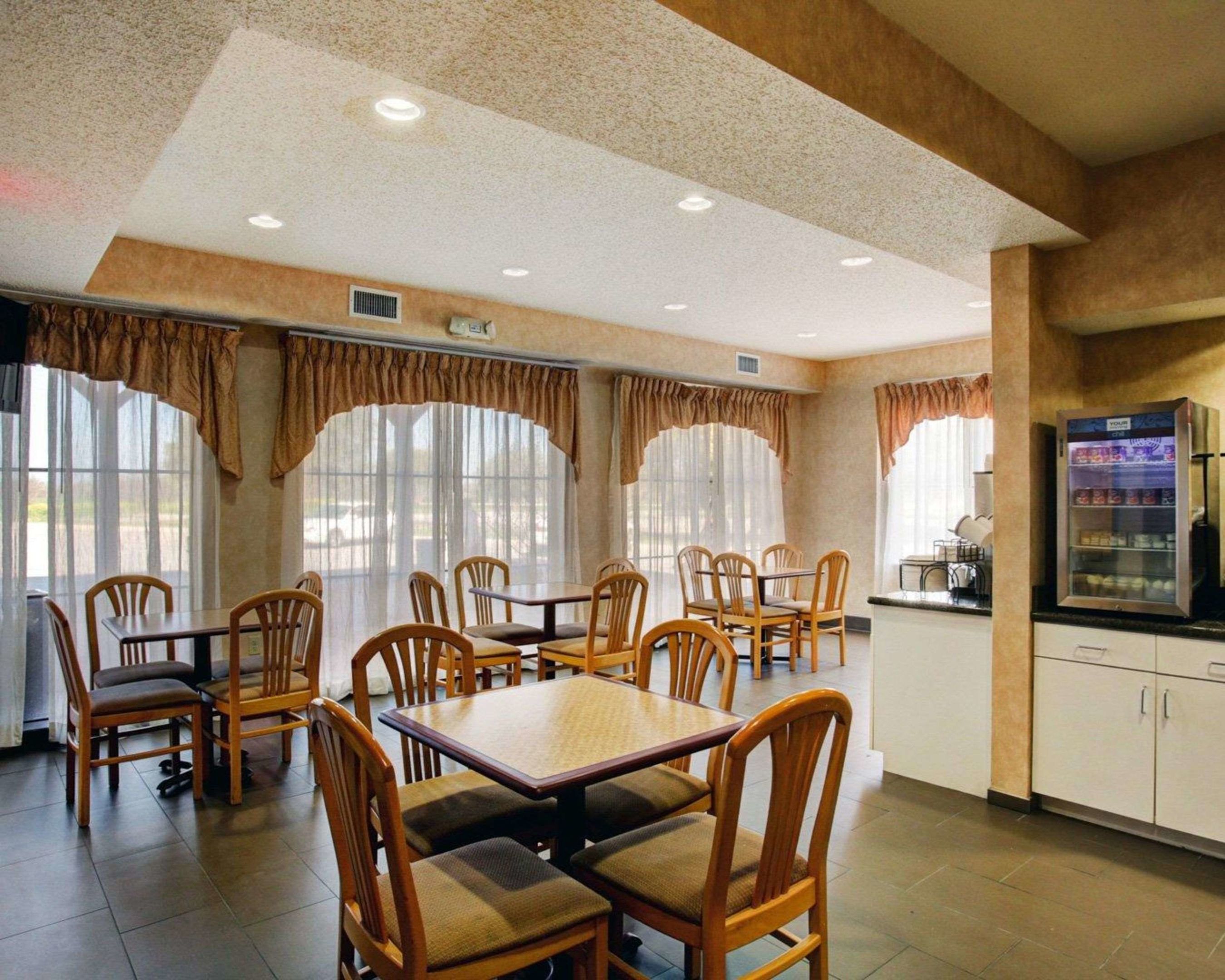 comfort inn and suites