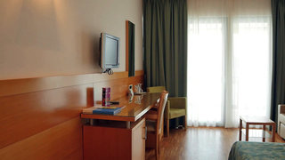 bluesun hotel elaphusa