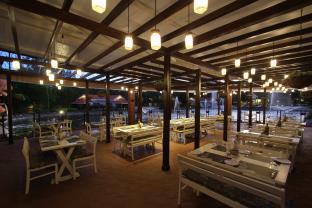 Silent Shores Resort & Spa,Mysore>>Karnataka,4 star